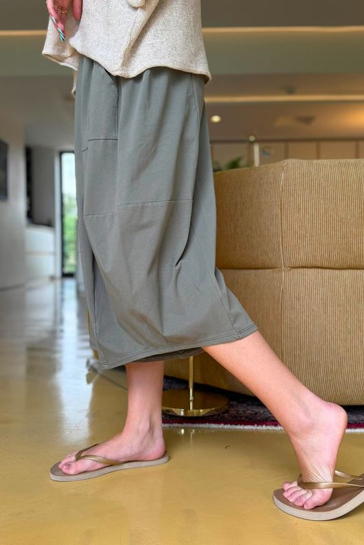 Oscar Pleat Culotte Khaki